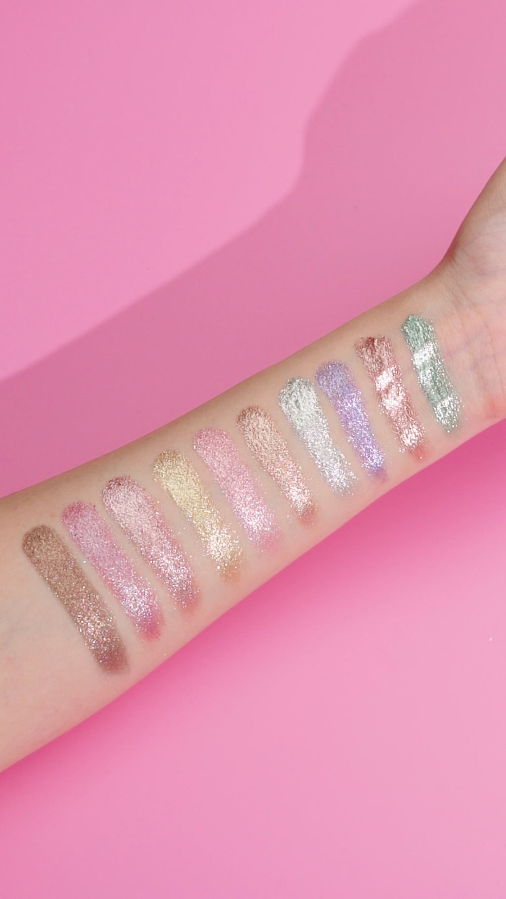 Diamond Dimension Eyeshadow [Pure Gold Dust]